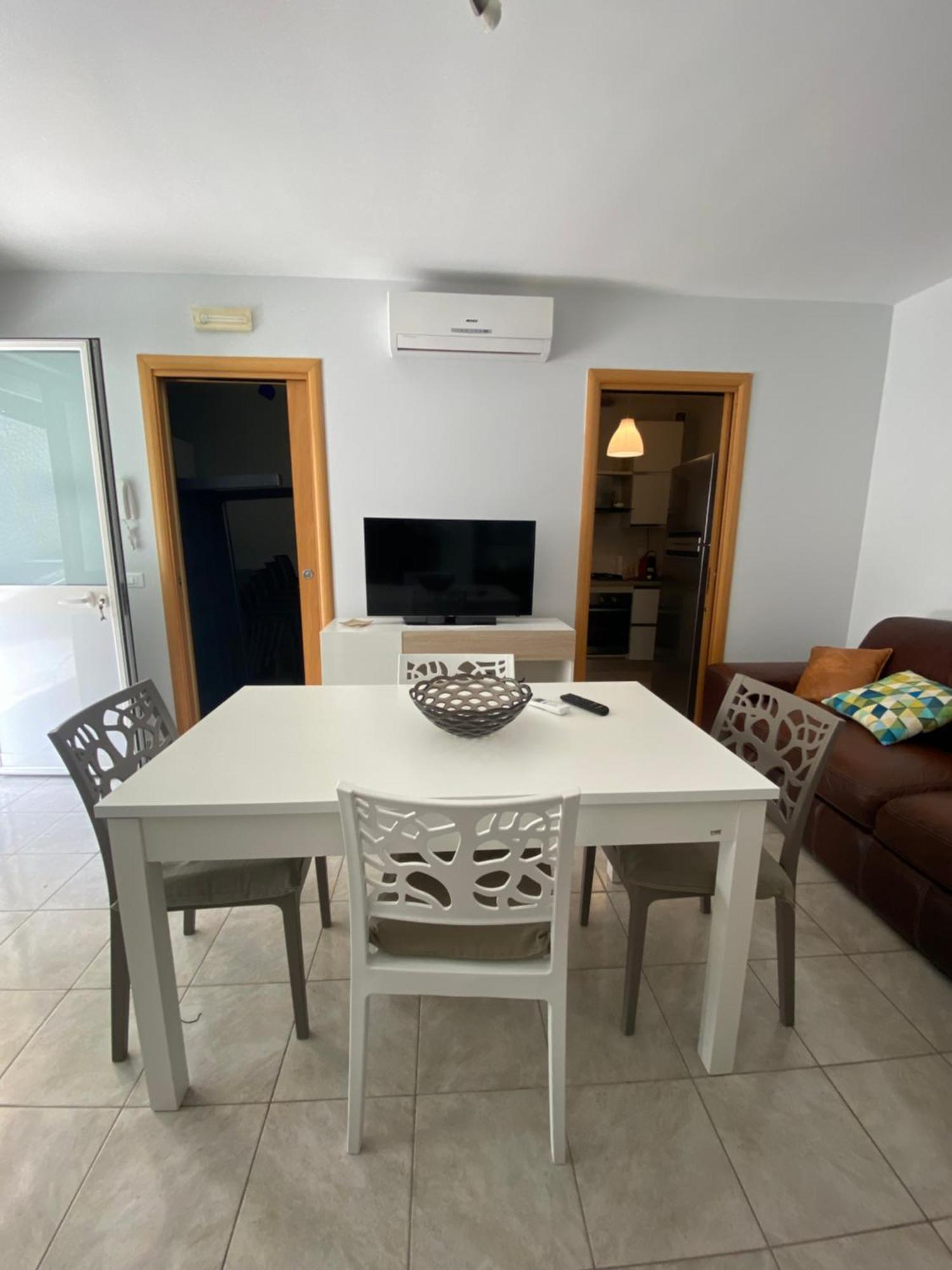 Appartamento In Villa A Policoro Exteriör bild